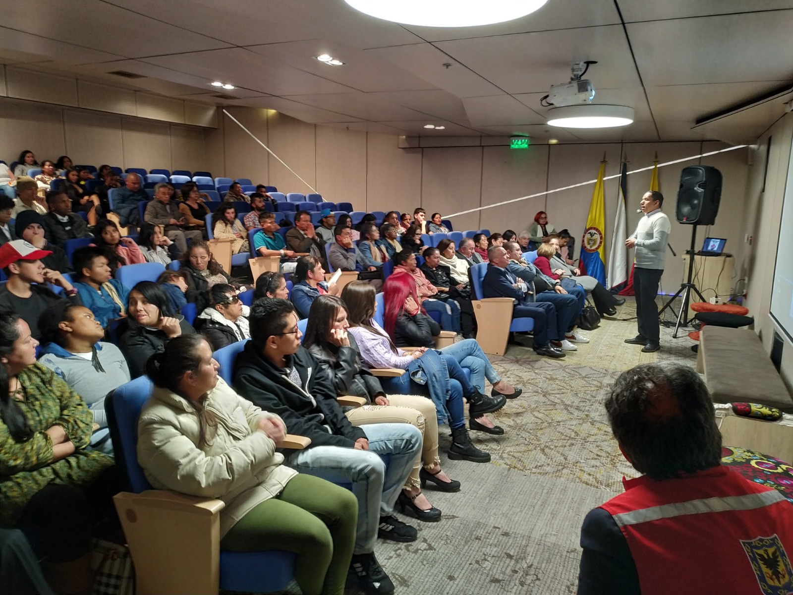 El encuentro fue escenario para rendir homenaje al compromiso y calidad humana de los jóvenes y adultos, así como destacar el rol de docentes y directivos del programa