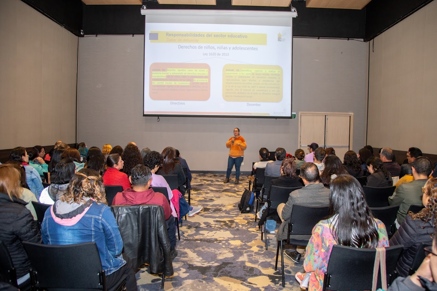 Jornada estratégica reunió a cerca de 400 docentes de tres localidades