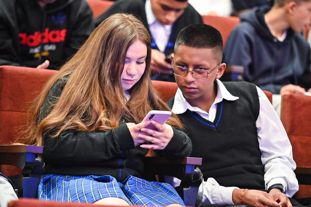 Secretaría de Educación lanzó la nueva App de identificación estudiantil digital MUVI