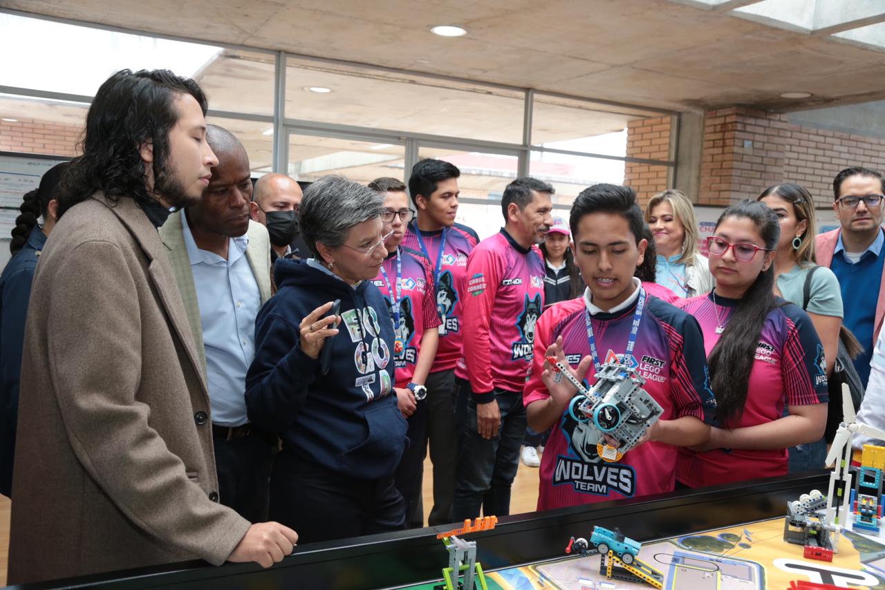 COLEGIO JOSÉ CELESTINO MUTIS