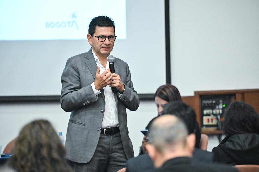 Mauricio Castillo, subsecretario