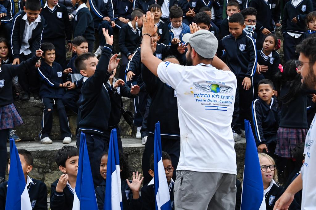 ‘Heroes for life’ regresa a los colegios del Distrito