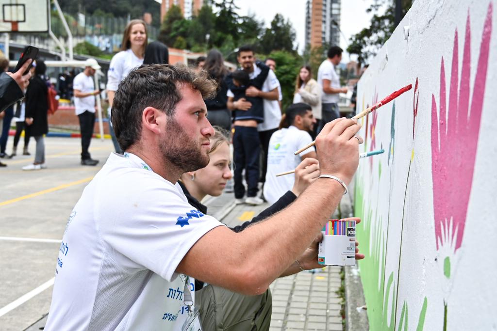 ‘Heroes for life’ regresa a los colegios del Distrito