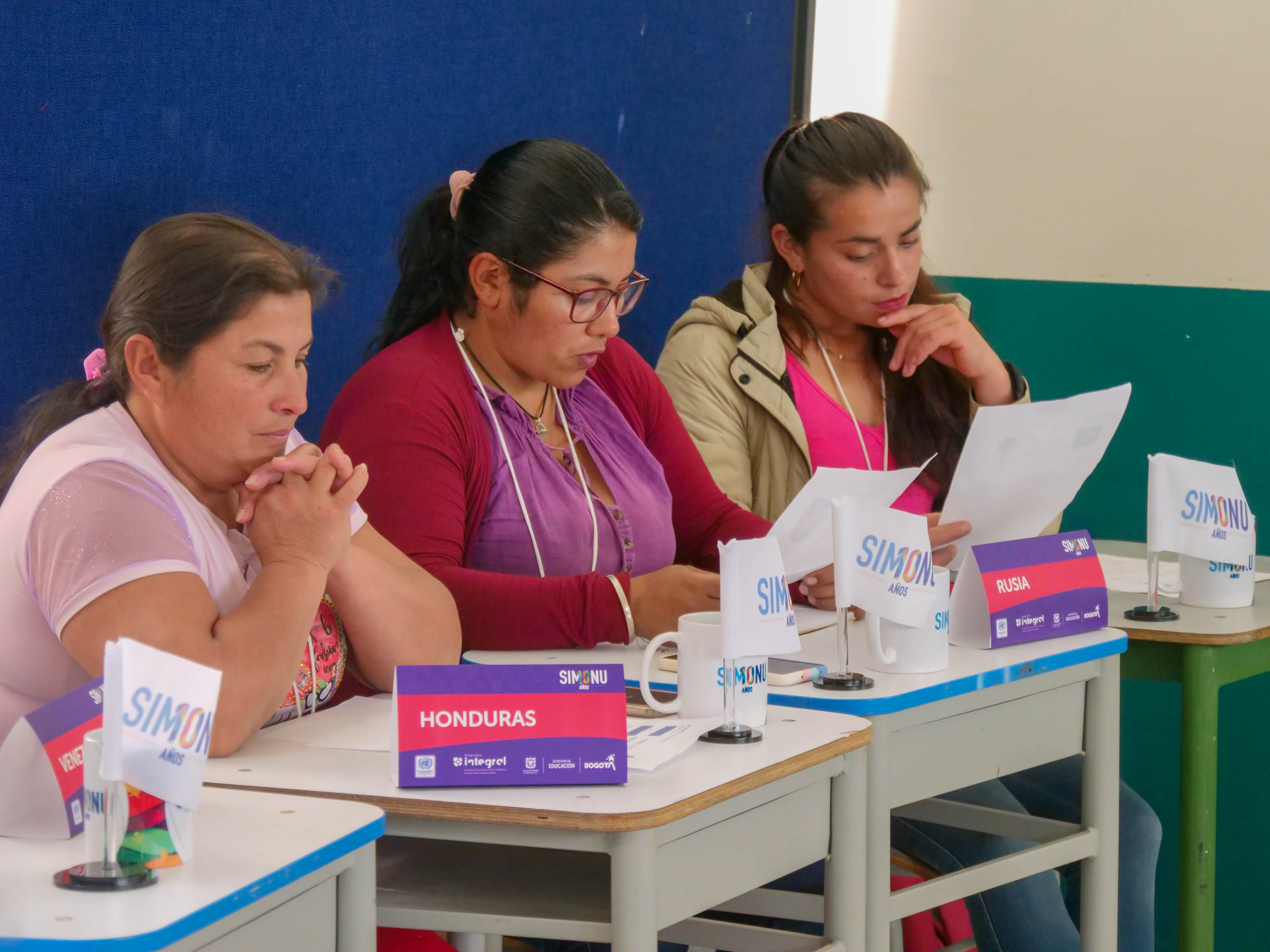 Comisión campesina de Simonu en un viaje al interior de Sumapaz