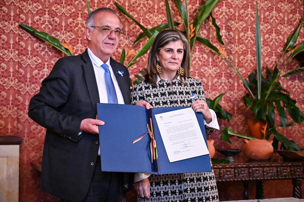 Por la protección de estudiantes, maestros y escuelas en contextos de conflicto armado, Colombia se adhiere a la Declaración sobre Escuelas Seguras