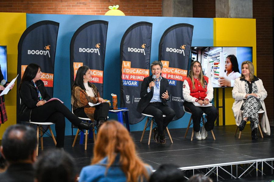 Evento inauguración Colegio República del Ecuador 