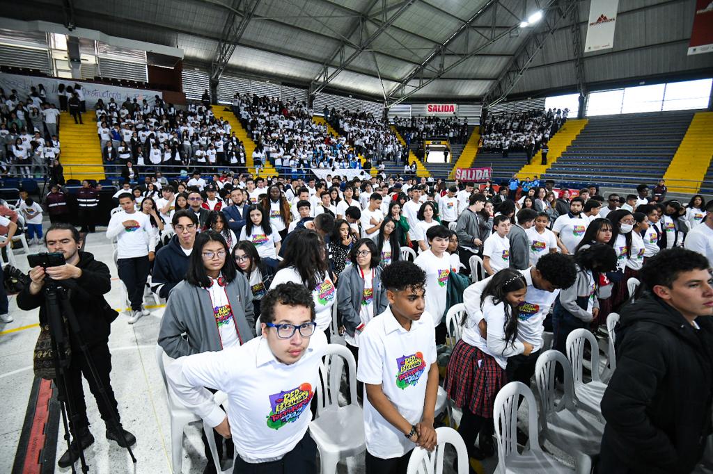 Bogotá presenta la Red de Escuelas como Territorios de Paz #RedEsPaz
