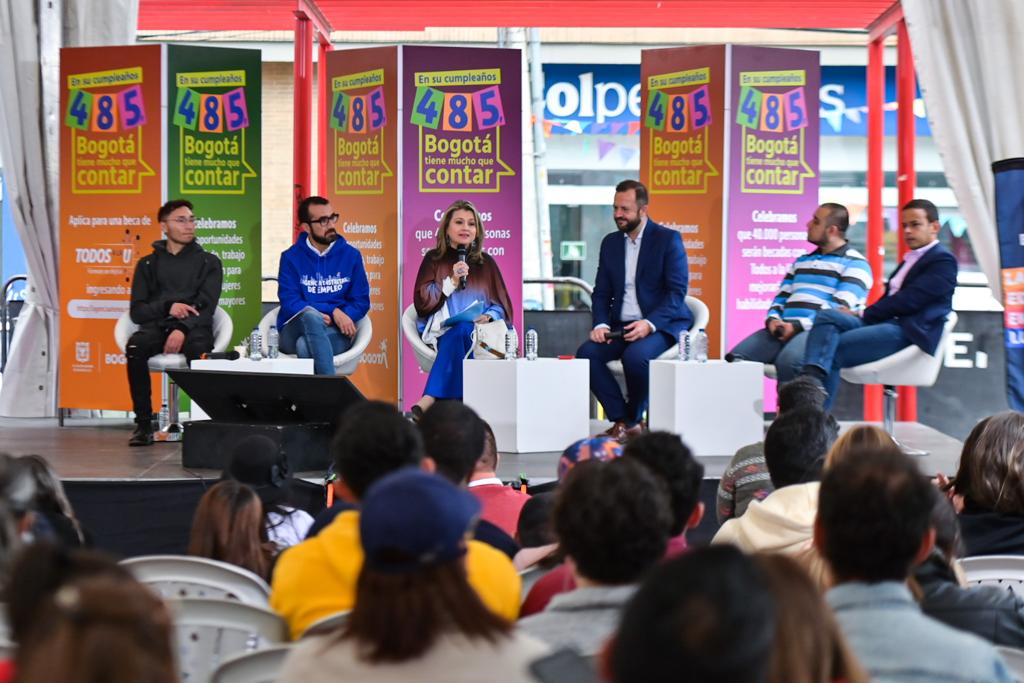 Con Todos a la U, 40 mil personas de Bogotá acceden a formación para el trabajo 