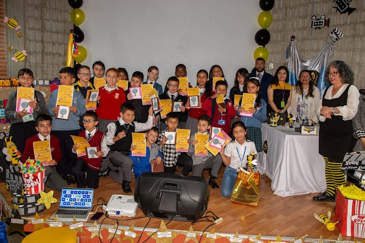 #HisotoriaEnVideo: Estudiantes de Bosa aprenden inglés con mucha diversión