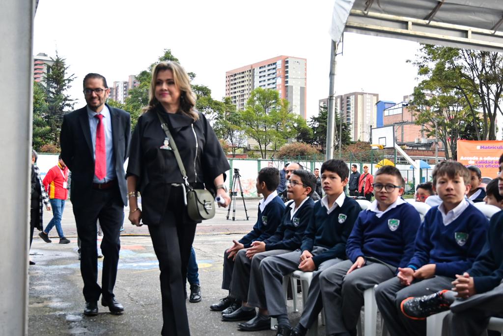 Empezó la temporada de matrículas con cerca de 125 mil cupos disponibles en los colegios oficiales de Bogotá