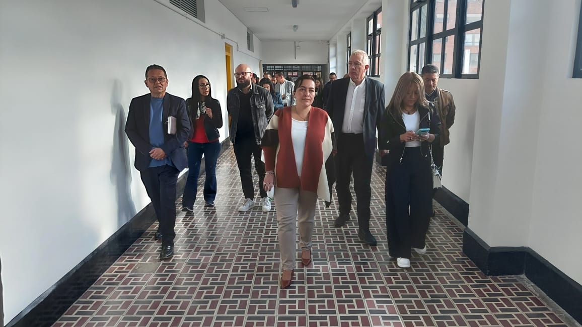 Mesa Distrital de Rectores de la SED hace reconocimiento a grandes obras en mejoramiento