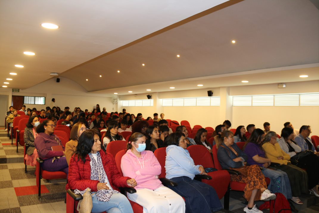 Reflexiones con el pueblo gitano sobre educación incluyente