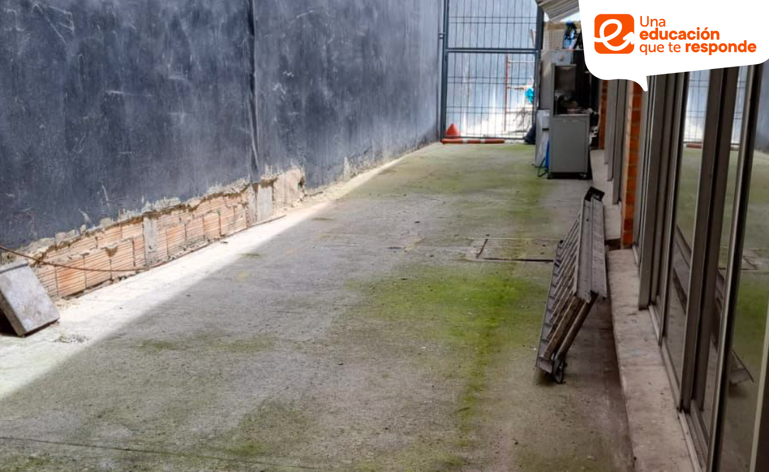 Foto interna de colegio distrital