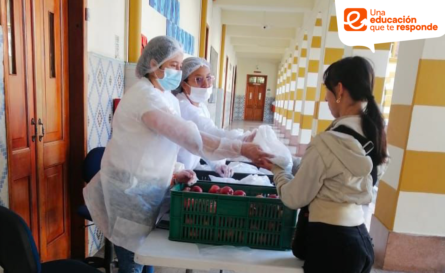 Entrega de refrigerios de PAE