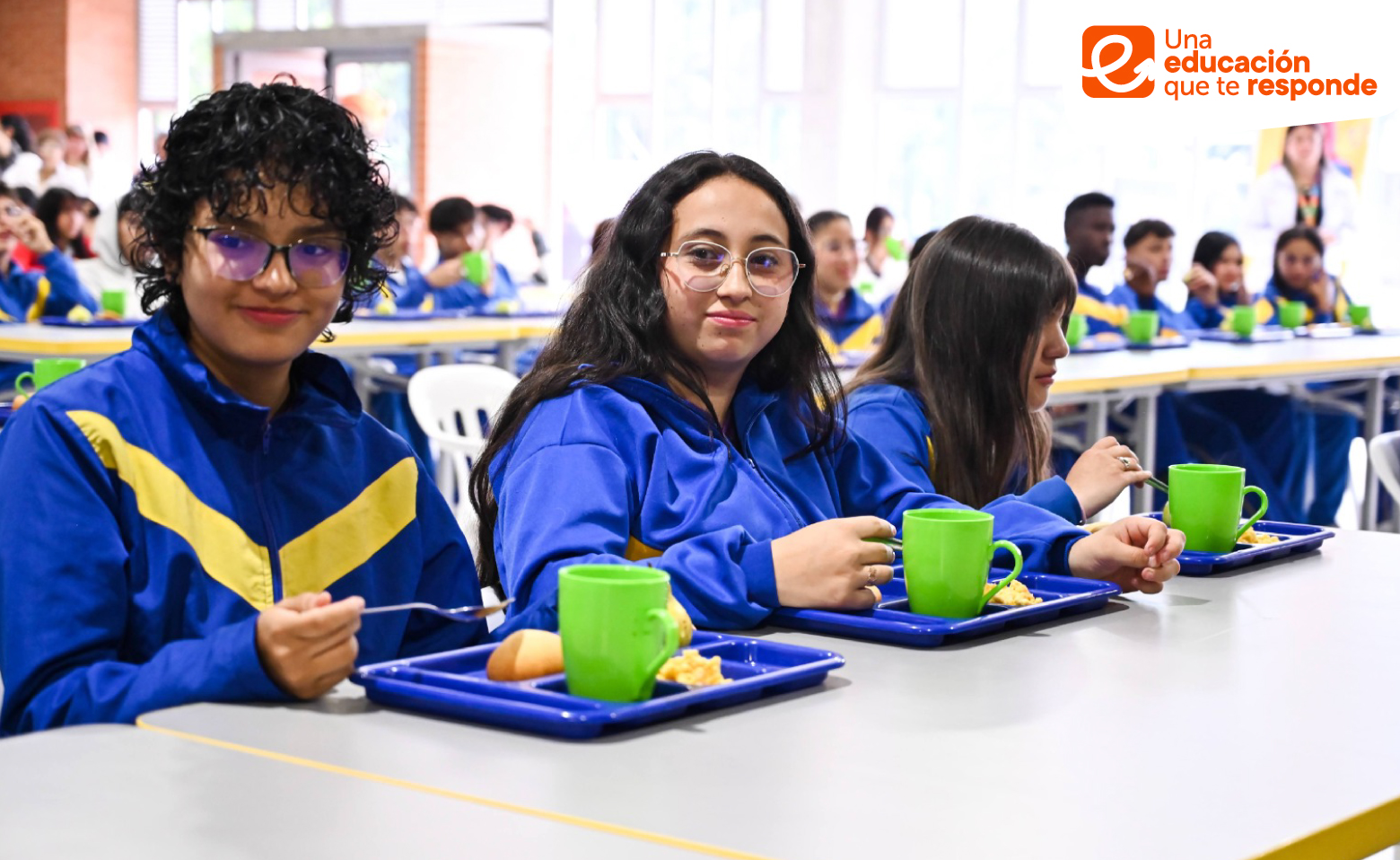 Niños de colegio distrital