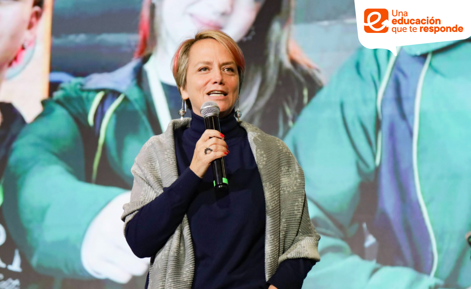 Secretaria de Educación, Isabel Segovia