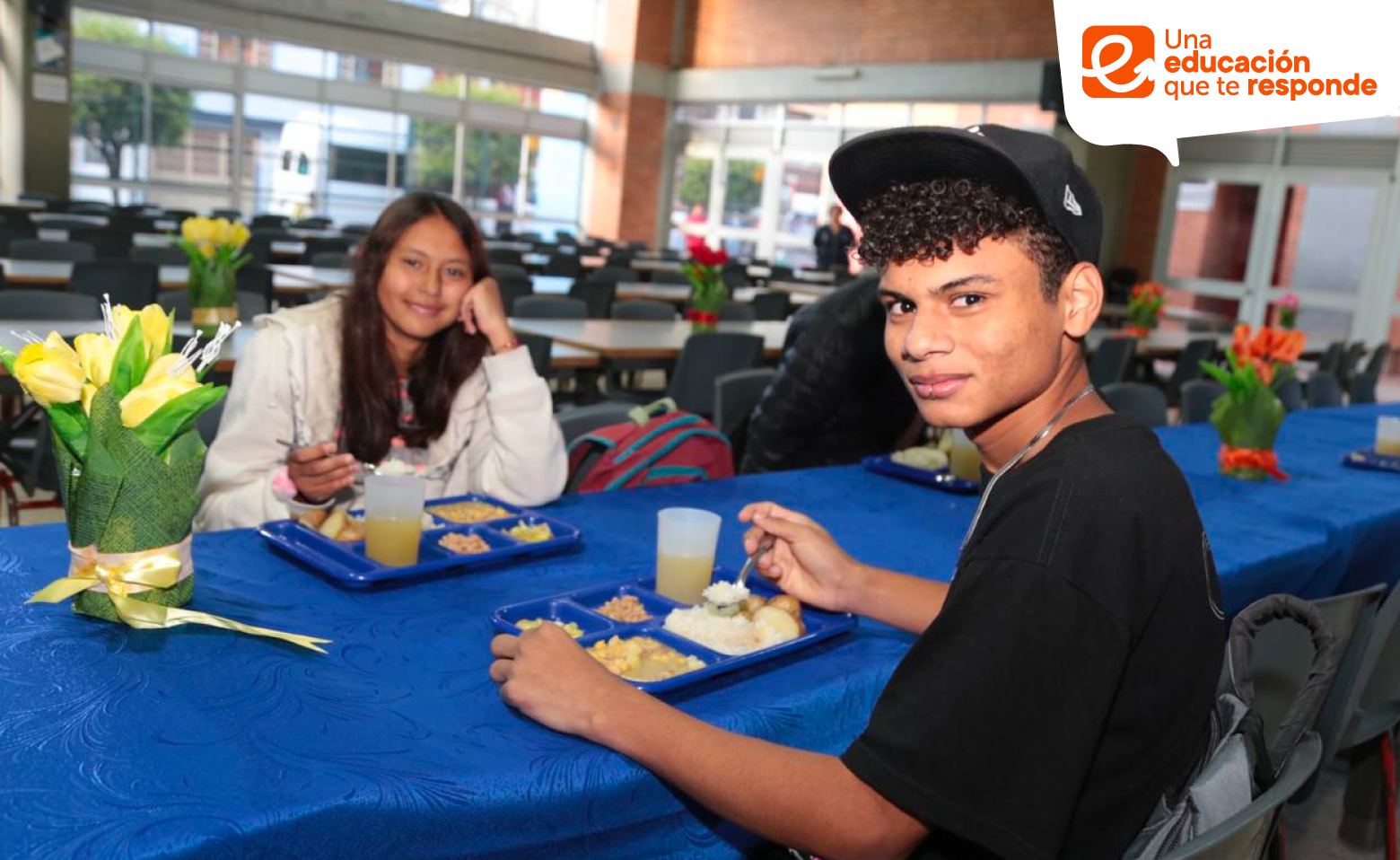 Estudiantes de colegio distrital