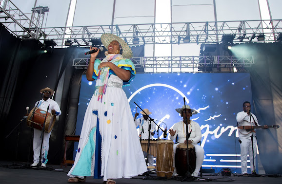 Docentes orientadores celebrando su día